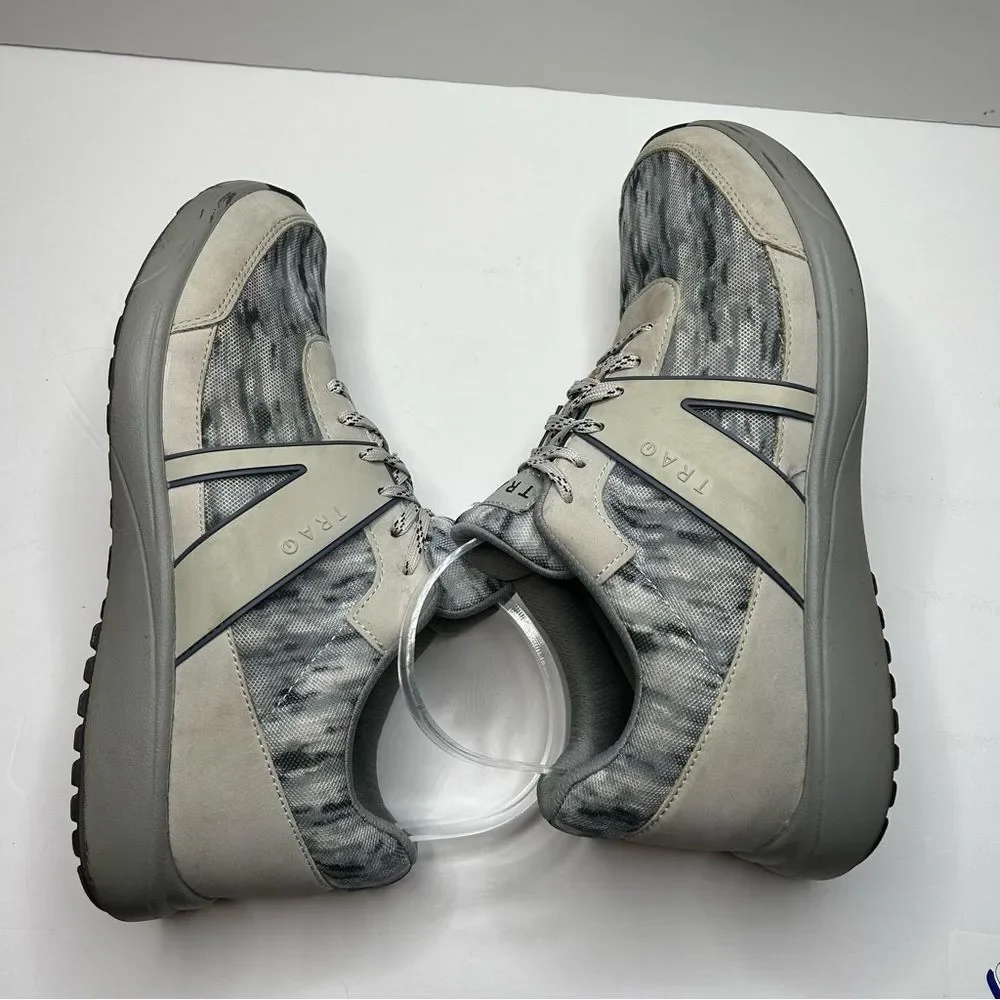 TRAQ Gray and Black Sneakers athletic shoes 39